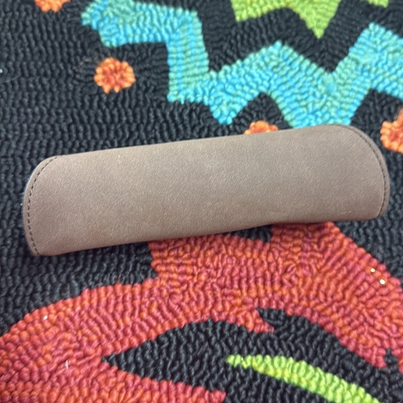 Maui Jim Brown Sunglasses Case - Picture 3 of 7